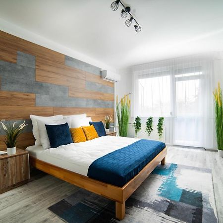 Comfort 18 - Best Family Layout- Balcony & Parking Miskolc Exterior foto