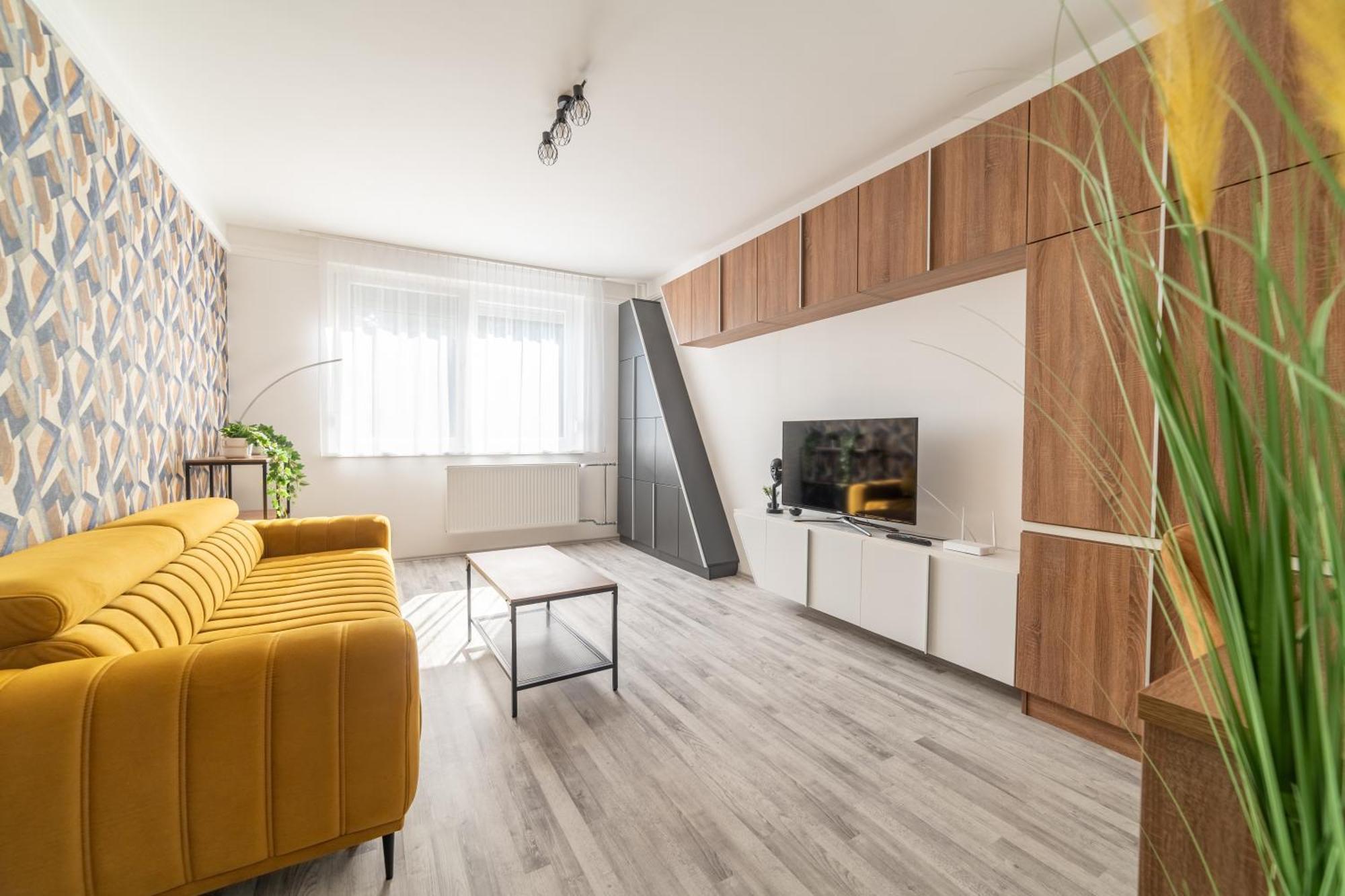 Comfort 18 - Best Family Layout- Balcony & Parking Miskolc Exterior foto
